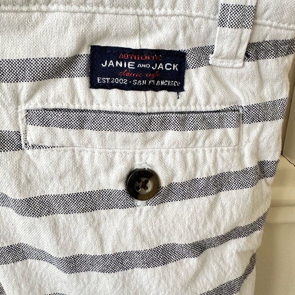 Janie and Jack Toddler Stripped Shorts, Size 3 - Picture 3 of 4